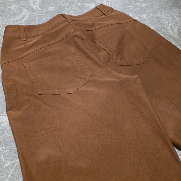 Lululemon City Sleek Wide Leg Pants (Size 27") - Picture 7 of 7